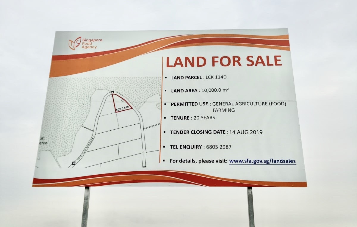 Land tender Land tender